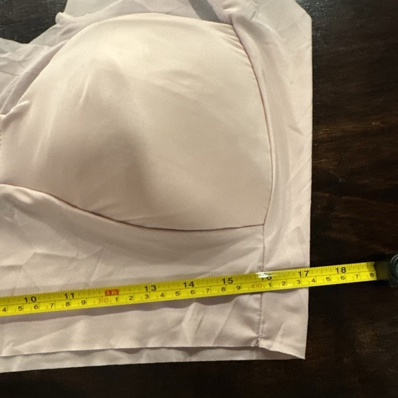 Women's Beige Padded Bralette - Size 2XL - Seamless & Comfortable Fit runs big - Picture 6 of 10
